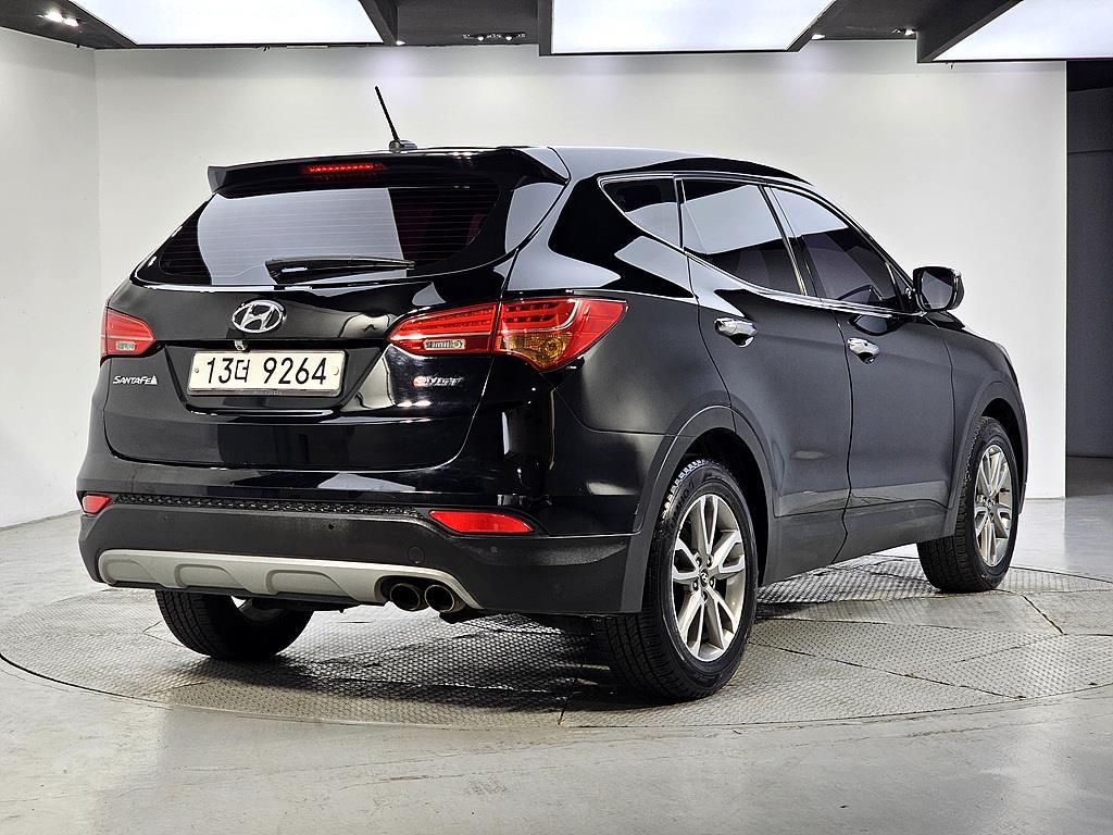 HYUNDAI Santa Fe - Vista 4