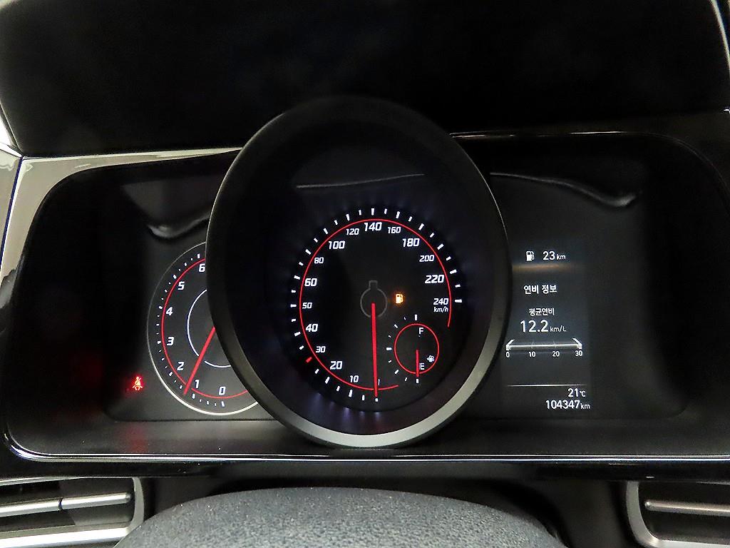 HYUNDAI Avante - Vista 6