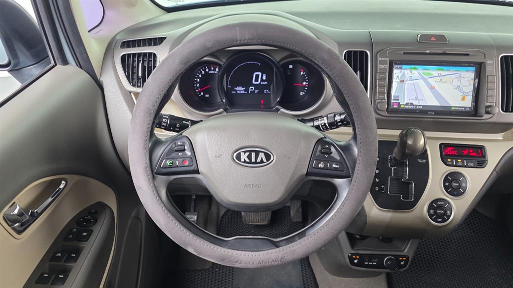 KIA Ray - Vista 12