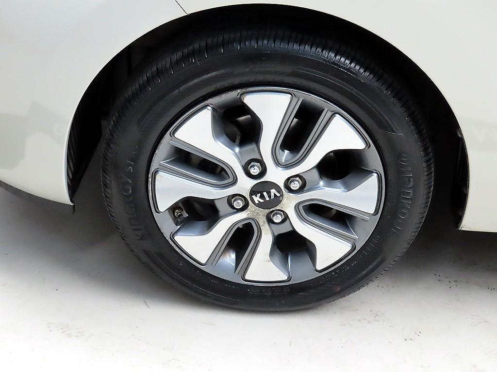 KIA Morning 2016 the color of pearl - Importación desde Corea - HF Imports Iquique - Foto 19