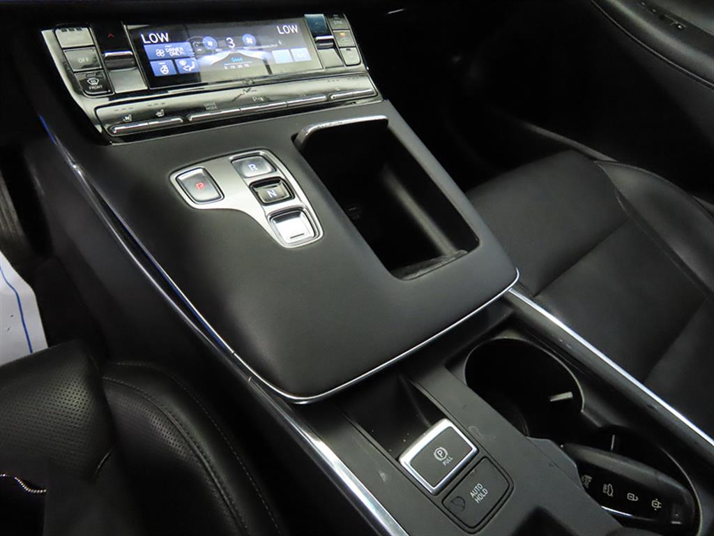 HYUNDAI Grandeur - Vista 11