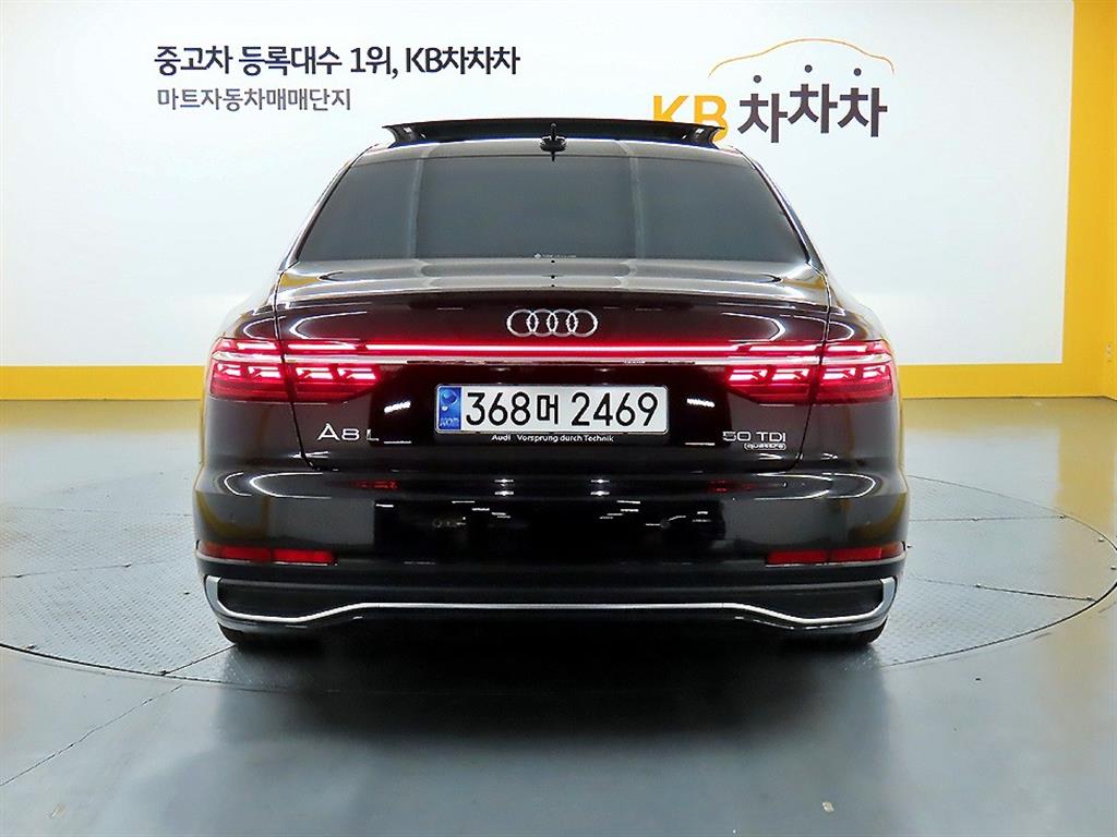 Audi A8 - Vista 3