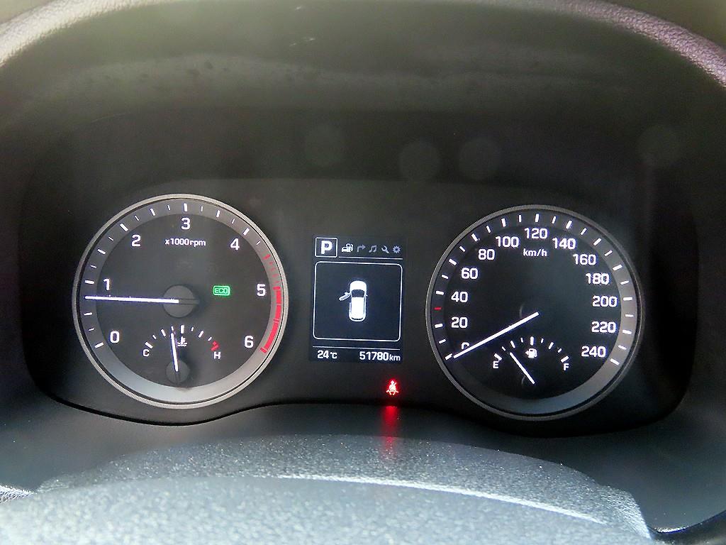 HYUNDAI Tucson - Vista 9