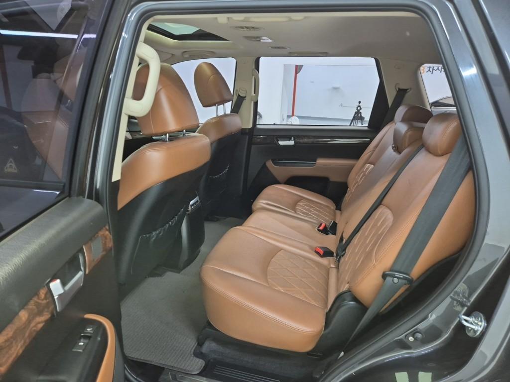 KIA Mohave - Vista 12