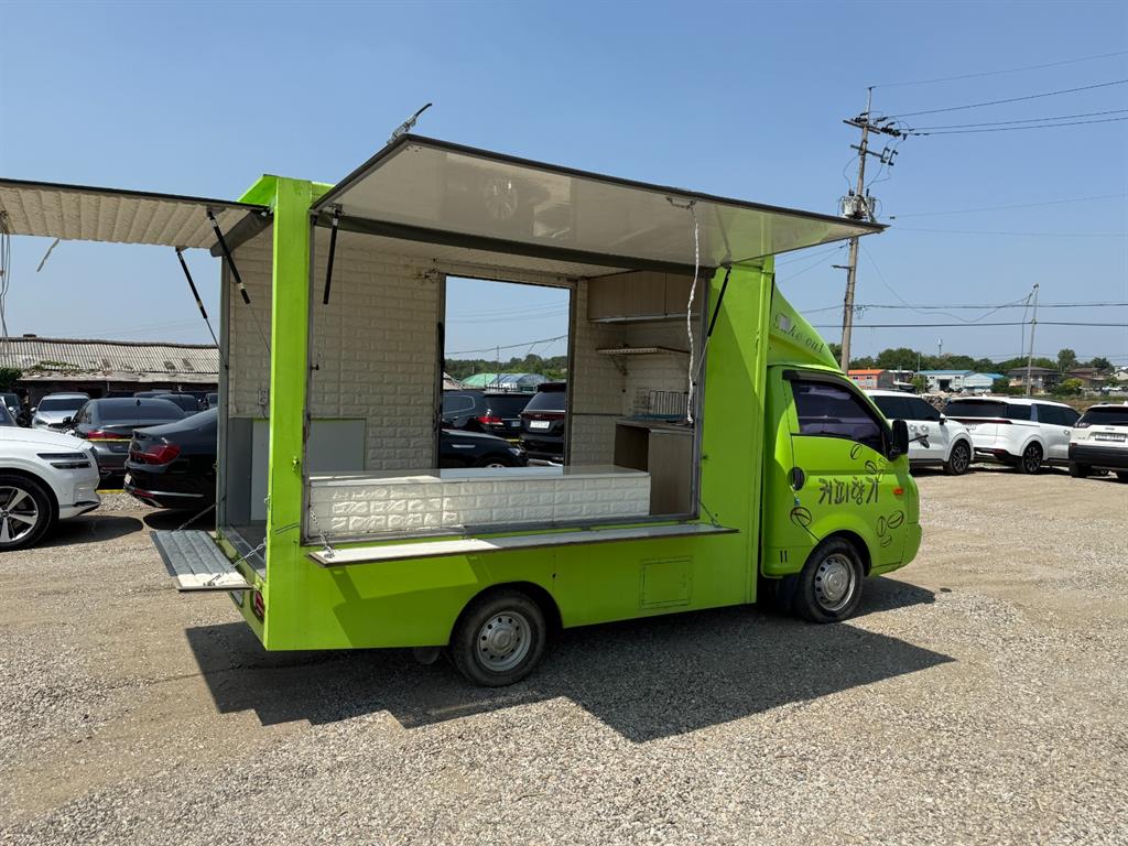 Small Truck Special (sneck/mobile sales) - Vista 8
