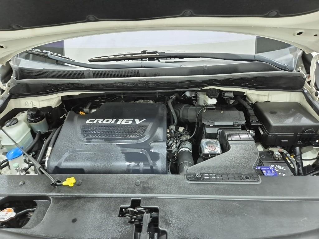 KIA Carnival - Vista 5