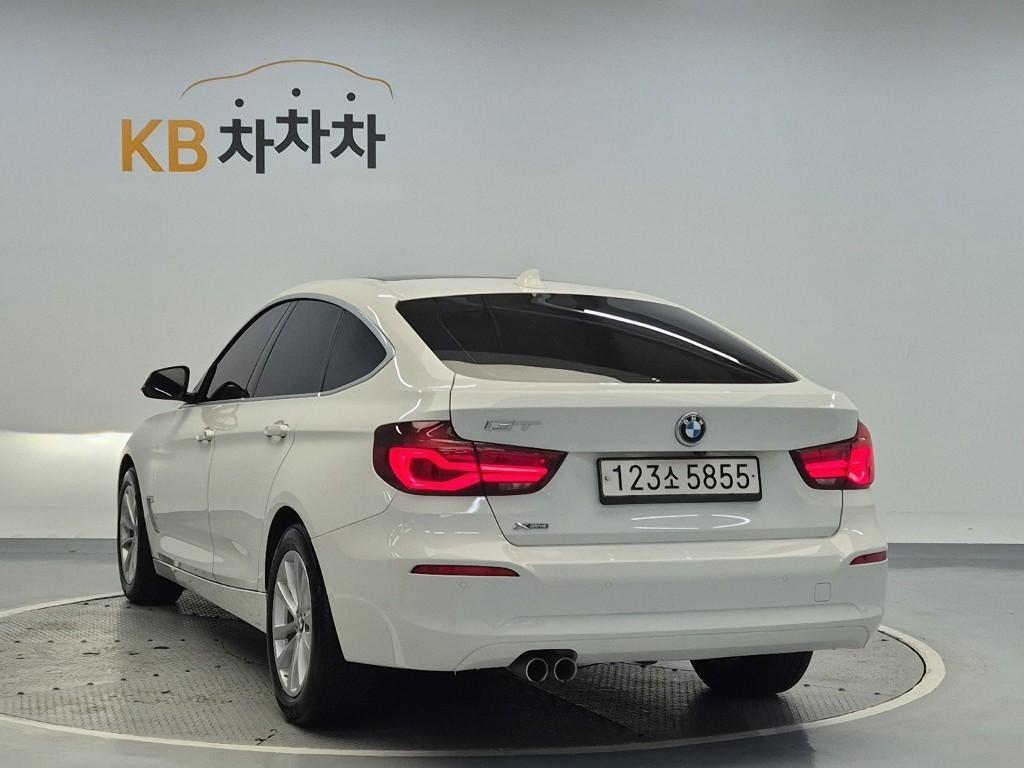 BMW Gran Turismo - Vista 4
