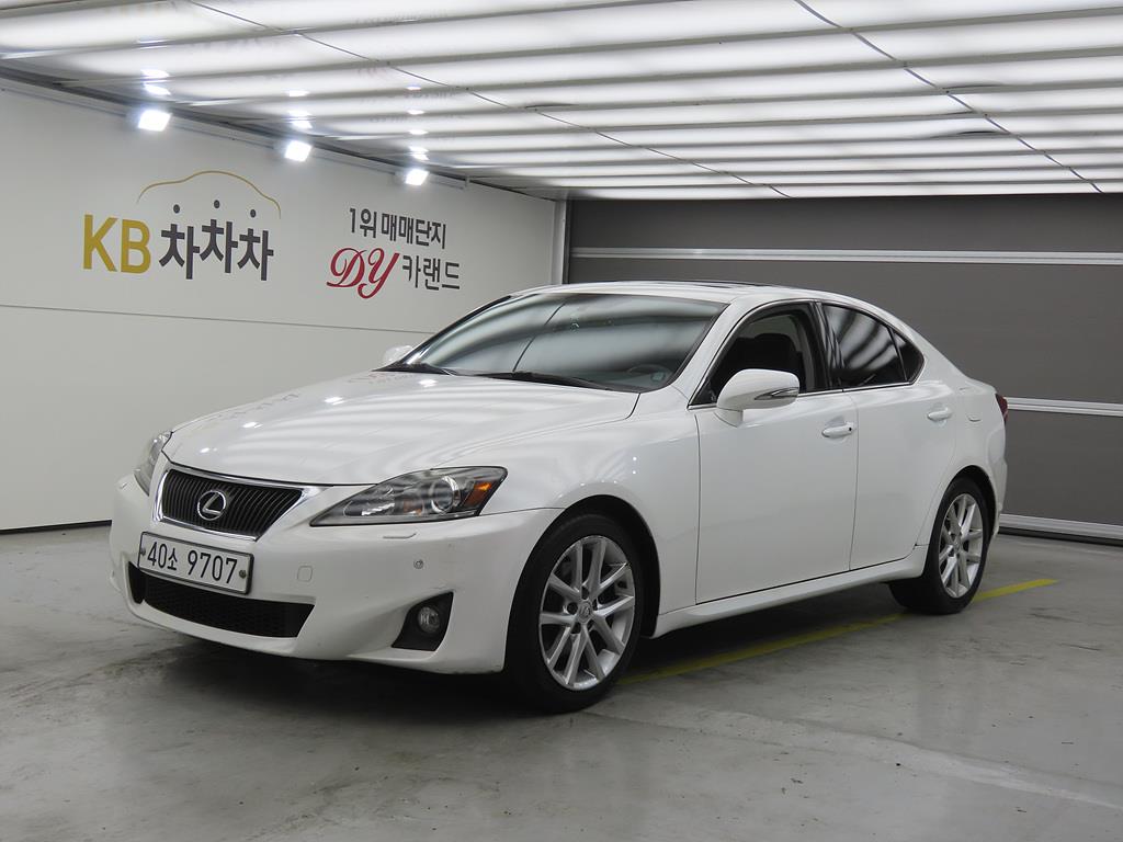 Lexus IS 2012 Blanco - Importación desde Corea - HF Imports Iquique - Foto 1
