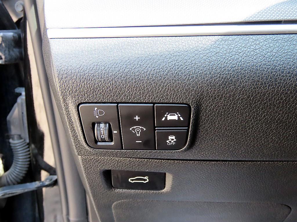 KIA K5 - Vista 12
