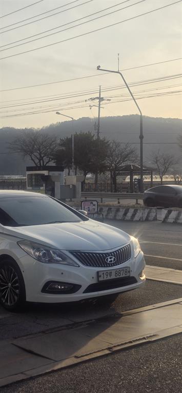 HYUNDAI Grandeur 2014 Blanco - Importación desde Corea - HF Imports Iquique - Foto 15