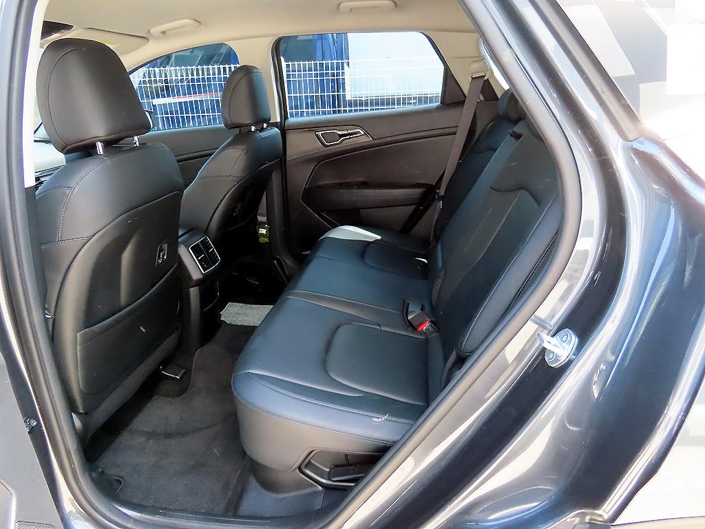 KIA Sportage - Vista 6