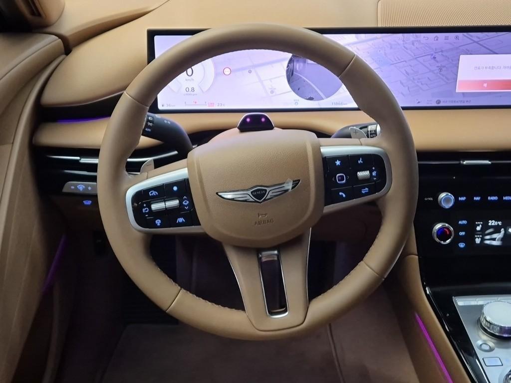 Genesis G80 - Vista 9