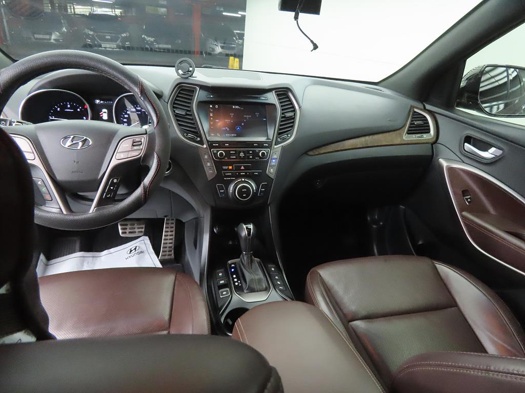 HYUNDAI Maxcruz - Vista 7