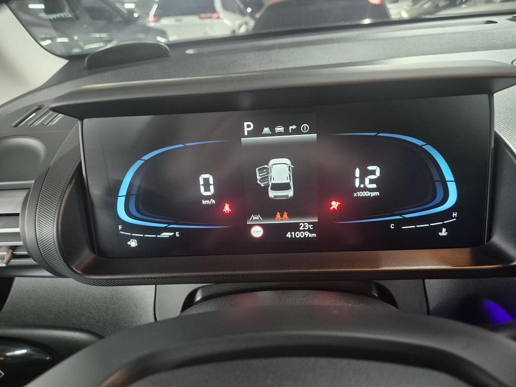 HYUNDAI Casper - Vista 7