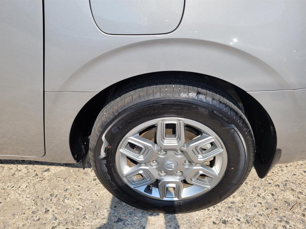 HYUNDAI Staria 2021 Plateado - Importación desde Corea - HF Imports Iquique - Foto 14