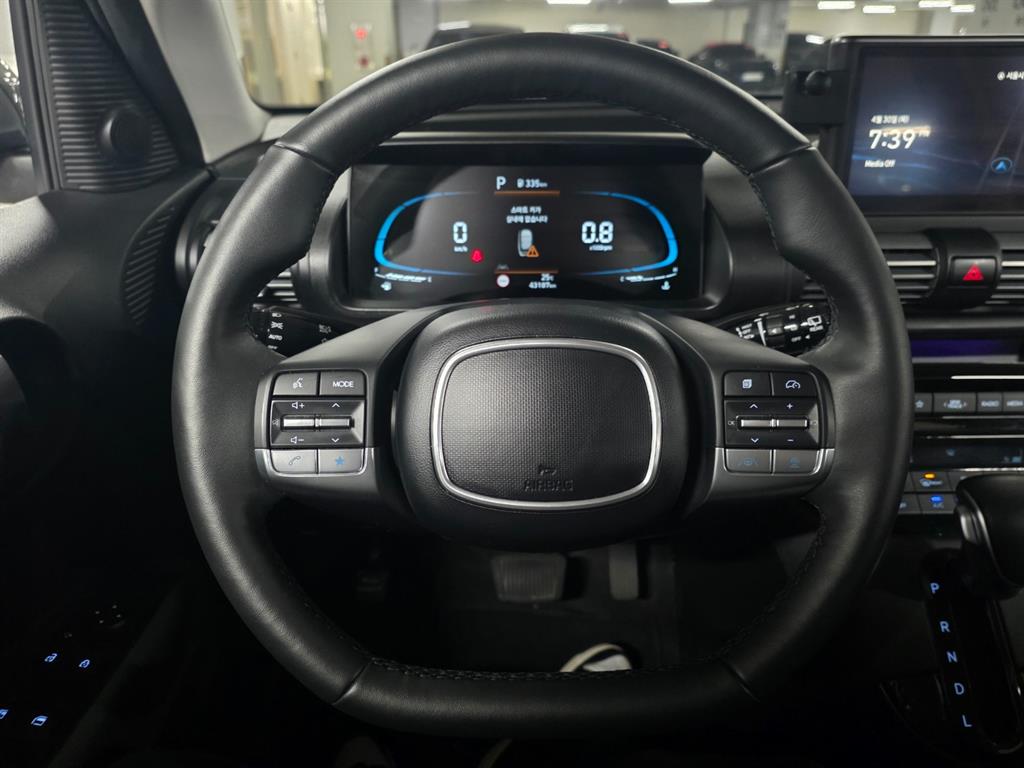 HYUNDAI Casper - Vista 7