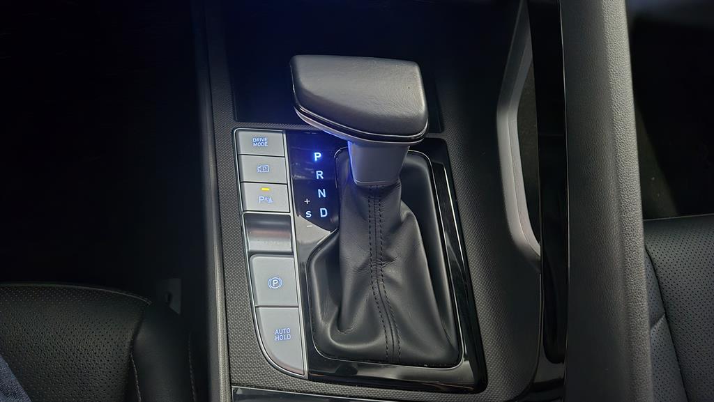 HYUNDAI Avante - Vista 6