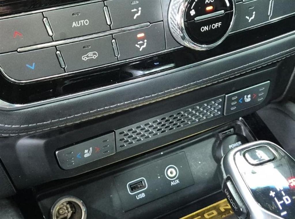 Ssangyong Rexton 2018 Negro - Importación desde Corea - HF Imports Iquique - Foto 16