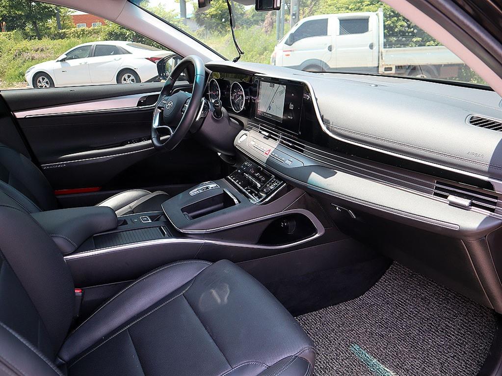 HYUNDAI Grandeur 2020 Negro - Importación desde Corea - HF Imports Iquique - Foto 13