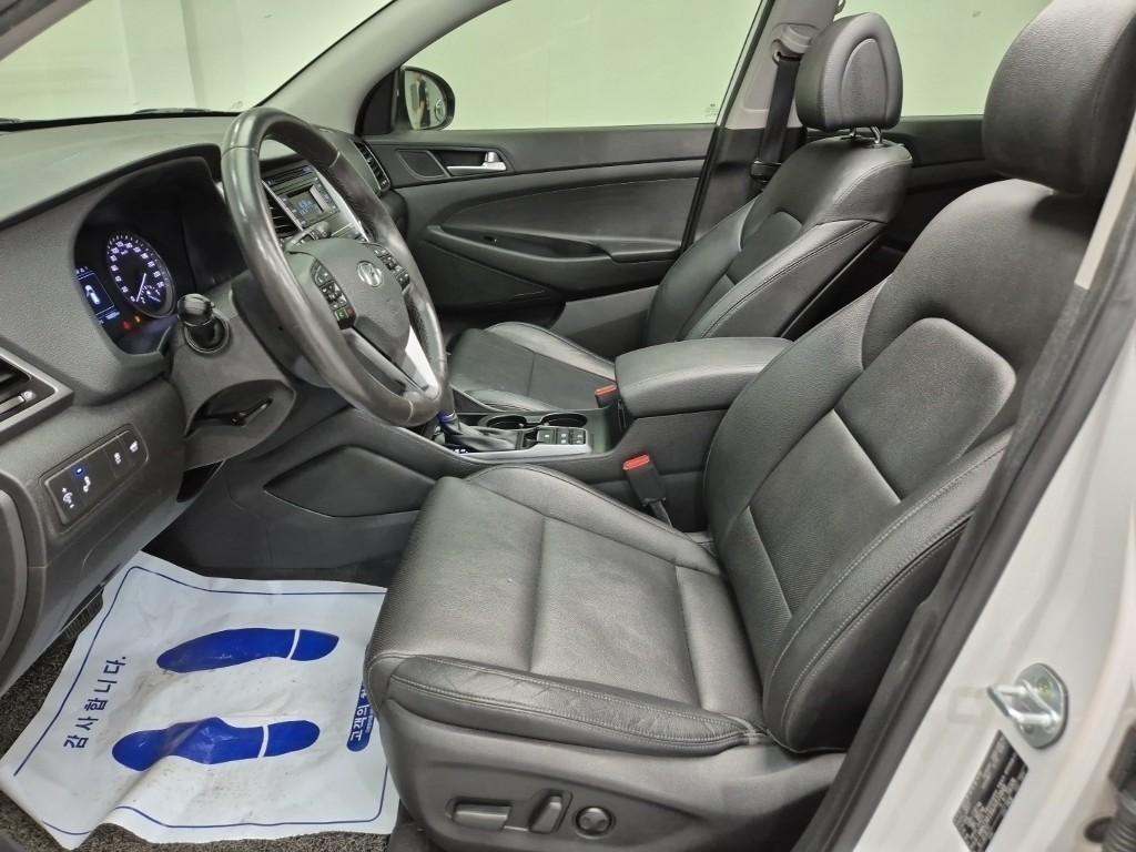 HYUNDAI Tucson - Vista 12