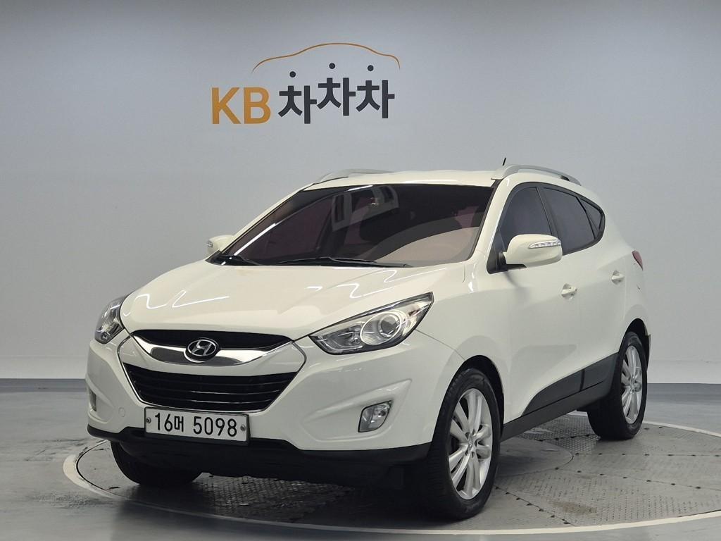 HYUNDAI Tucson 2012 Blanco - Importación desde Corea - HF Imports Iquique - Foto 1