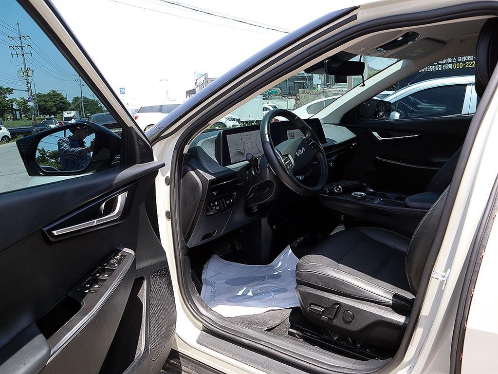 KIA EV6 - Vista 11