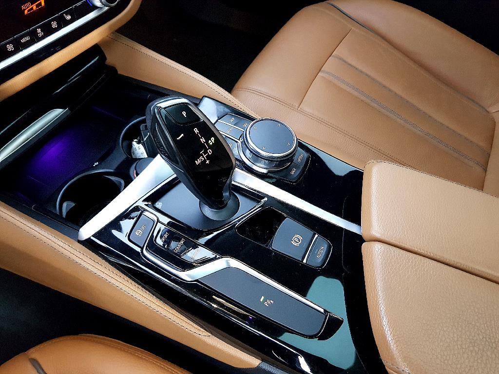 BMW 5 Series - Vista 12