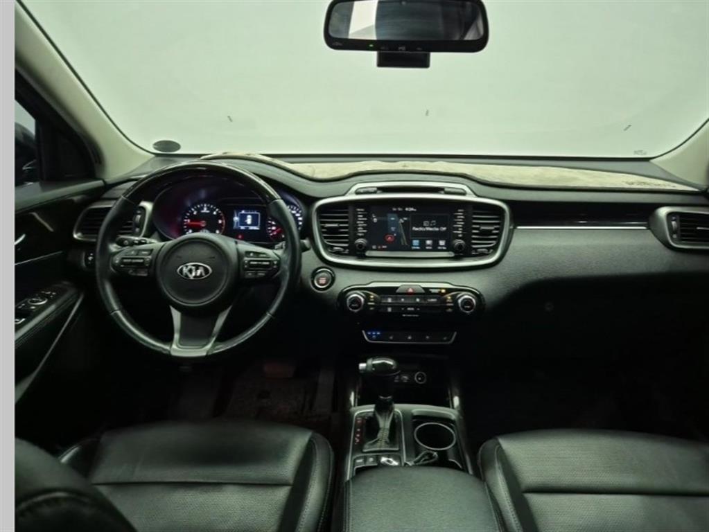 KIA Sorento - Vista 7