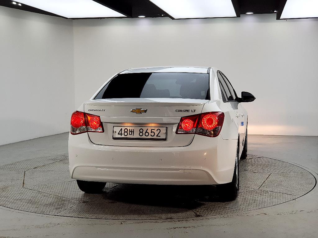 Chevrolet Cruise - Vista 2