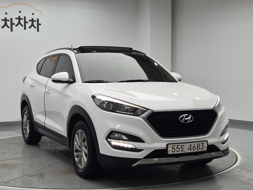 HYUNDAI Tucson - Vista 5