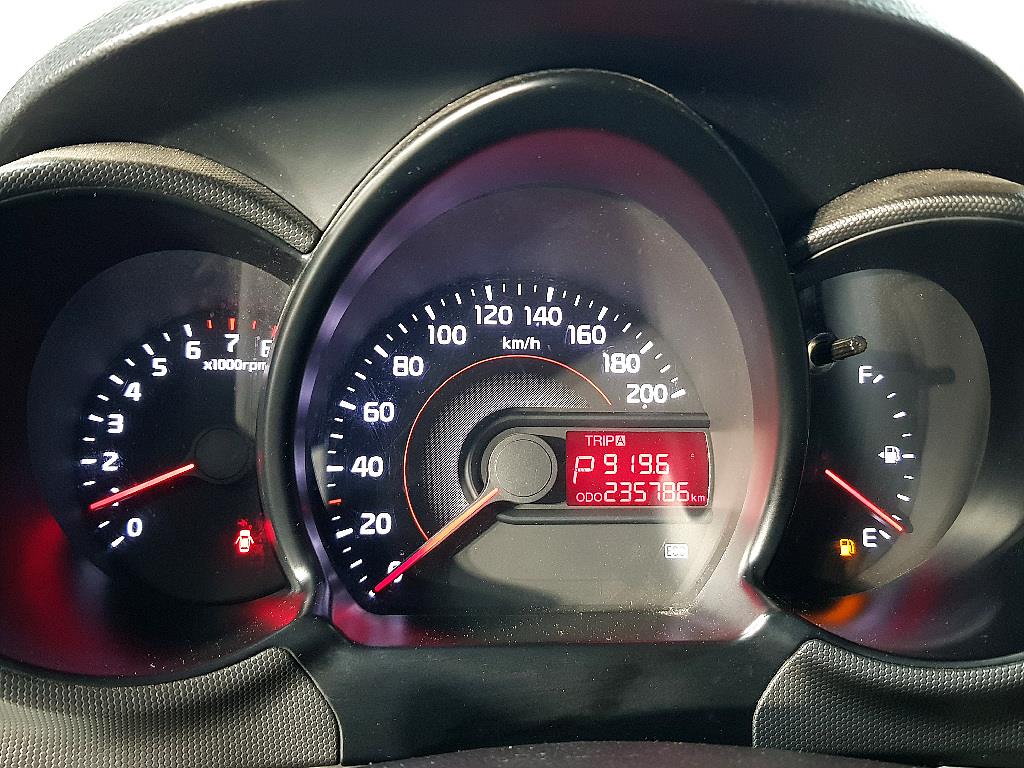 KIA Ray - Vista 7