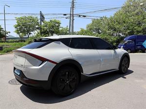 KIA EV6 - Vista 8