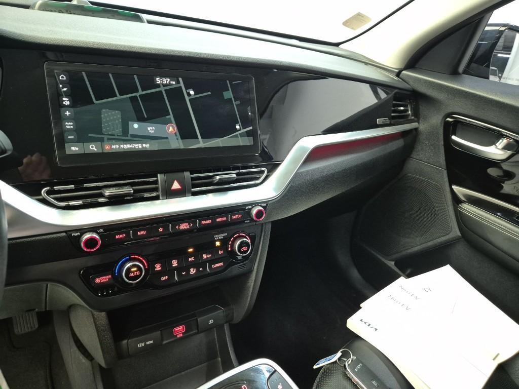 KIA Niro - Vista 10