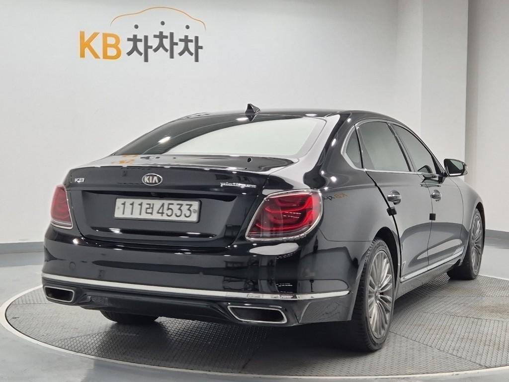 KIA K9 - Vista 3