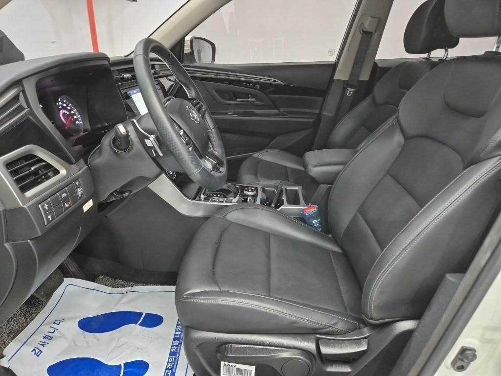 Ssangyong Korando - Vista 11