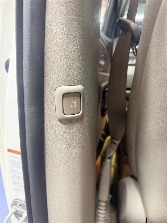 KIA Carnival - Vista 10