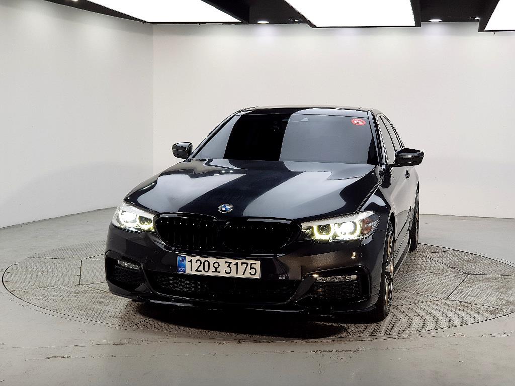 BMW 5 Series - Vista 2