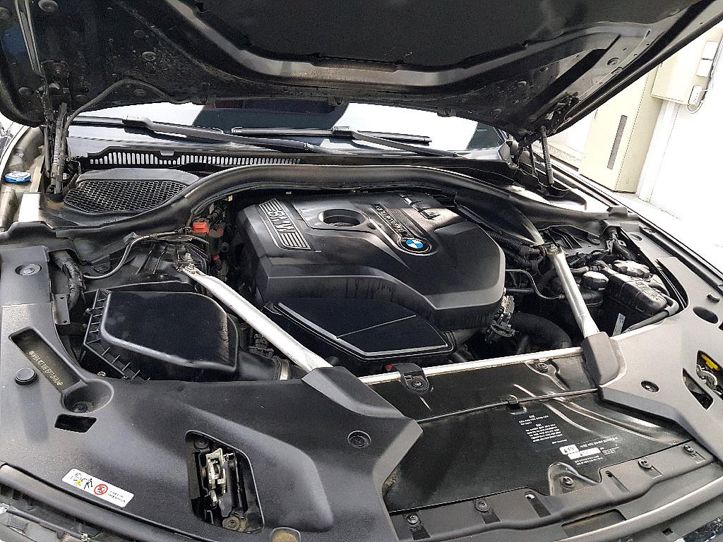 BMW 5 Series - Vista 6