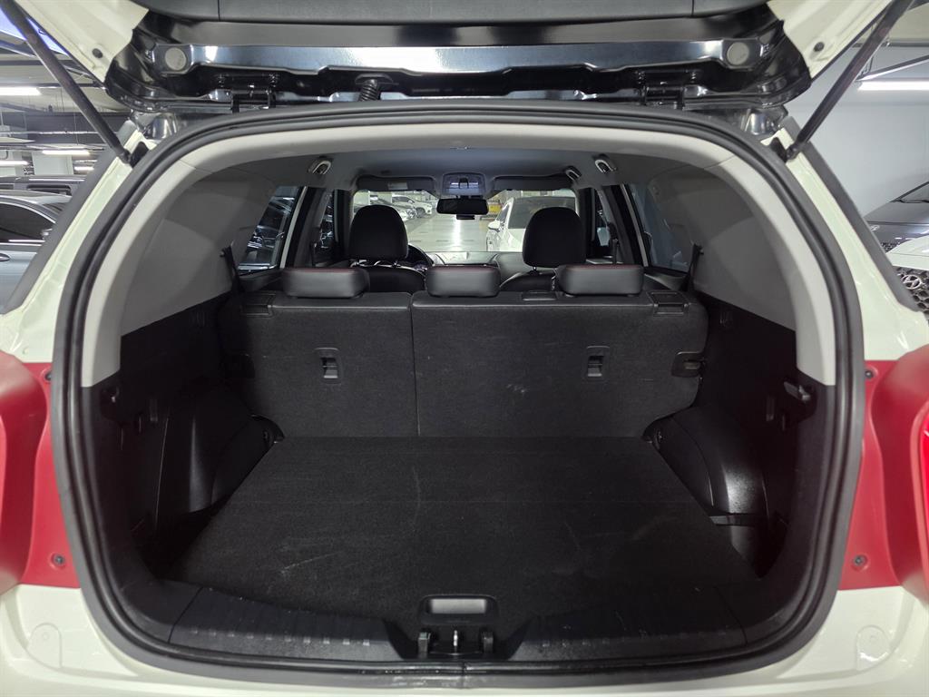 Ssangyong Tivoli 2016 Blanco - Importación desde Corea - HF Imports Iquique - Foto 20