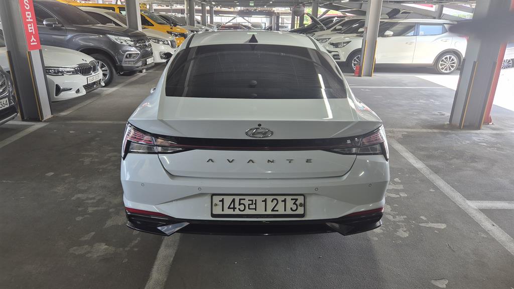 HYUNDAI Avante 2020 Blanco - Importación desde Corea - HF Imports Iquique - Foto 16