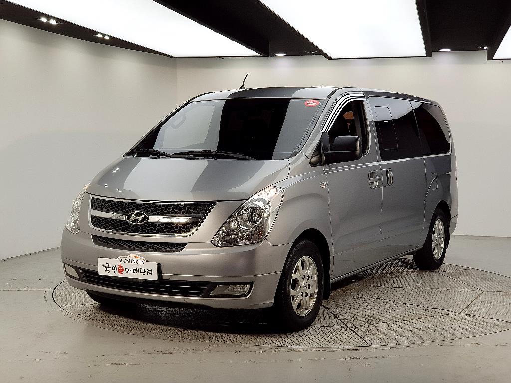 HYUNDAI Starex 2011 Gris - Importación desde Corea - HF Imports Iquique - Foto 1