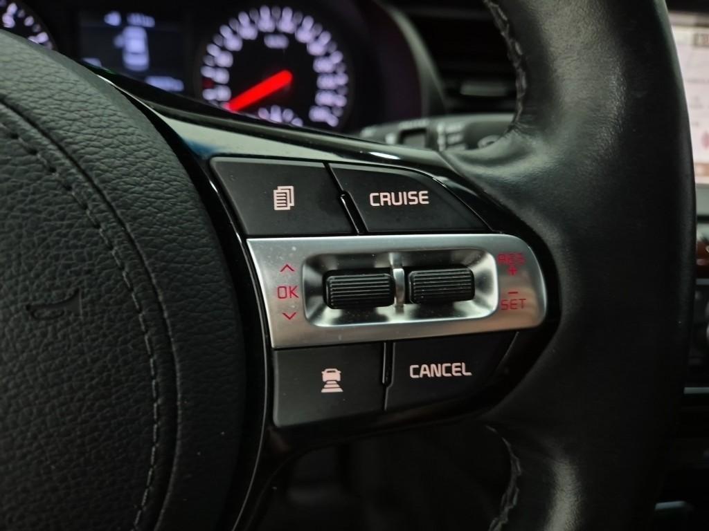 KIA K7 2016 Negro - Importación desde Corea - HF Imports Iquique - Foto 15