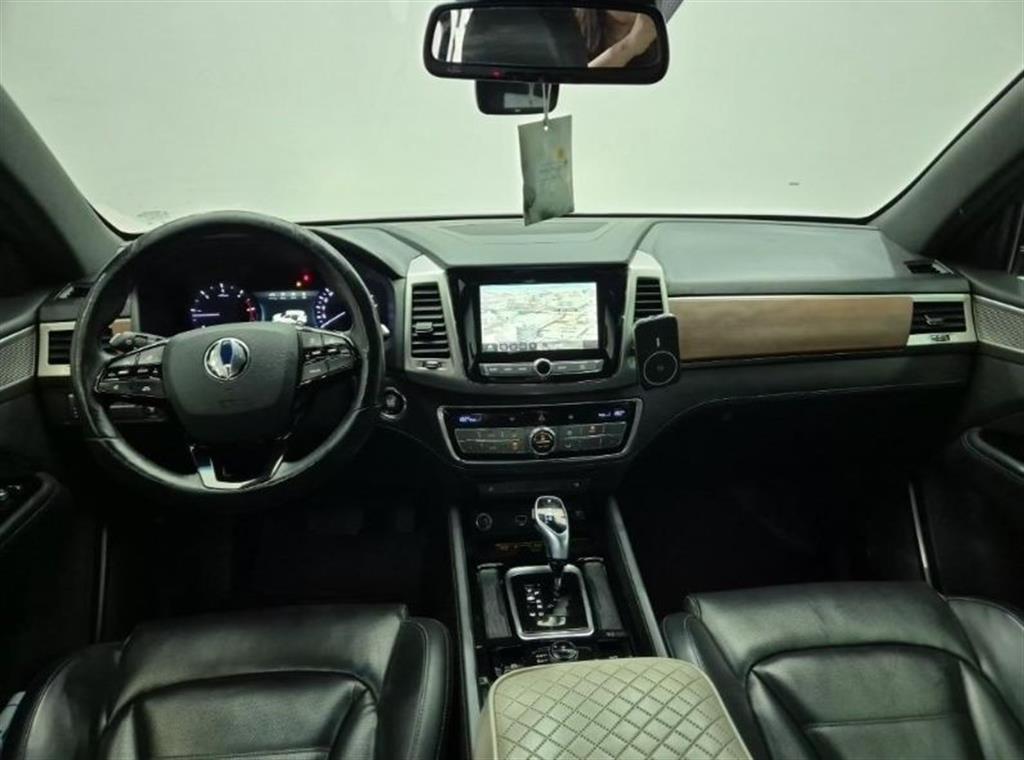 Ssangyong Rexton - Vista 7