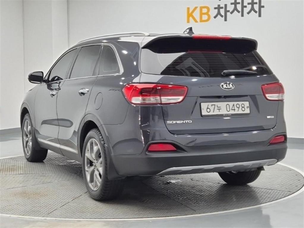 KIA Sorento - Vista 3