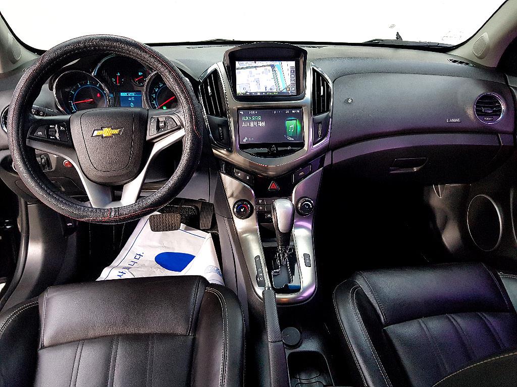 Chevrolet Cruise - Vista 5