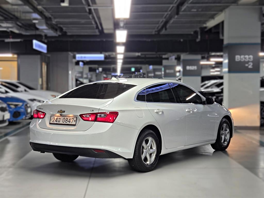 Chevrolet Malibu - Vista 2