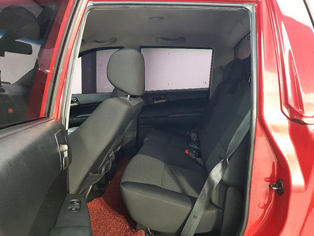 Ssangyong Korando - Vista 9