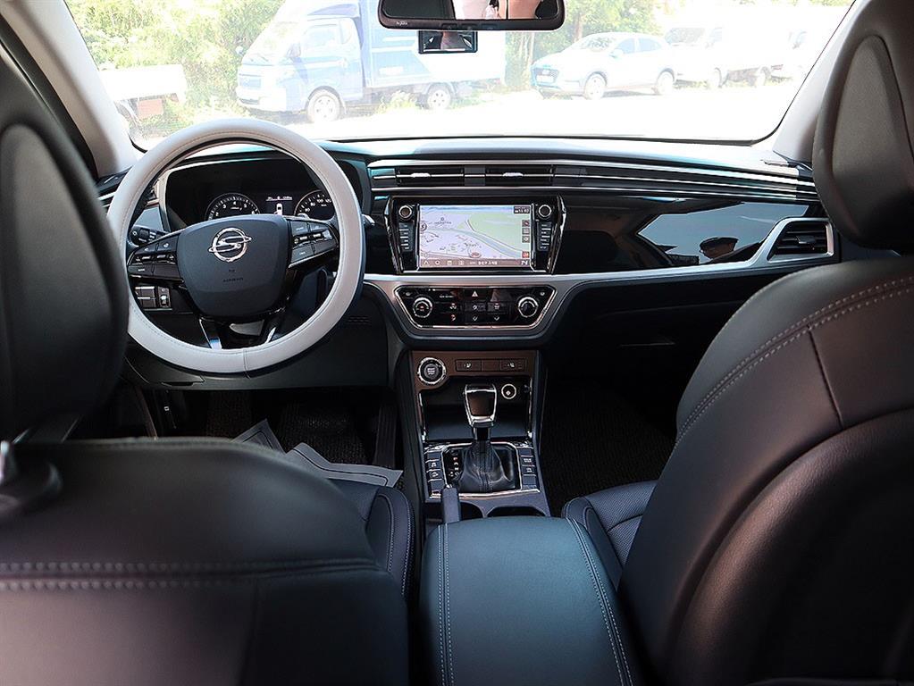 Ssangyong Korando - Vista 9