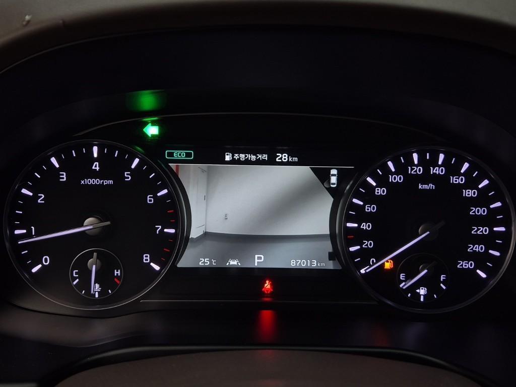 KIA K9 - Vista 6