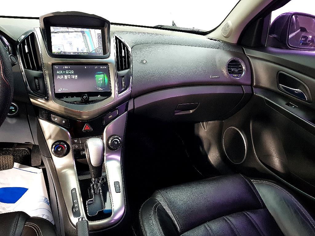 Chevrolet Cruise - Vista 9